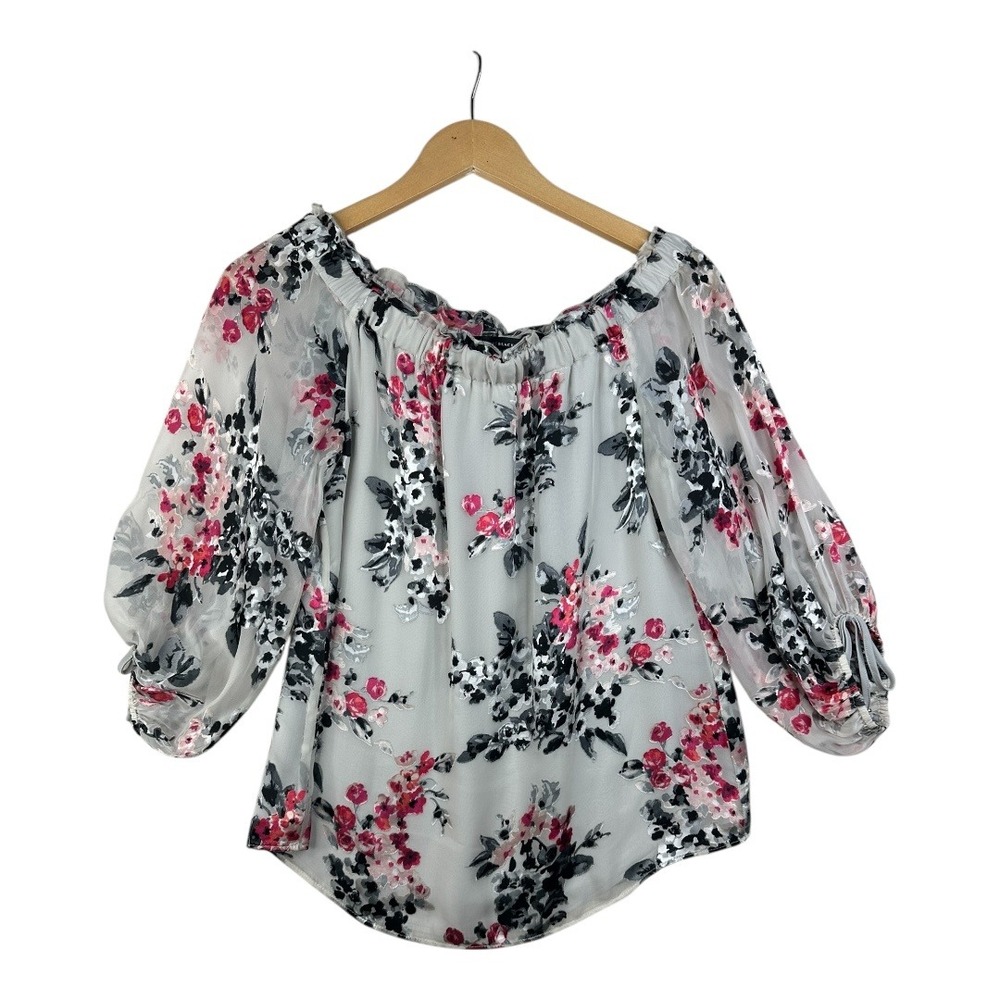 White House Black Market Floral Detail Velvet Aplique‎ Long Sleeve Shirt size XS